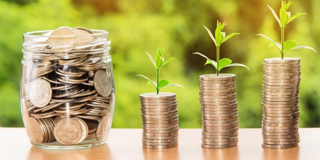 This guide helps investors navigate the fast-moving AI market of 2026 by explaining what makes AI investing unique and giving a clear, actionable process for fi...