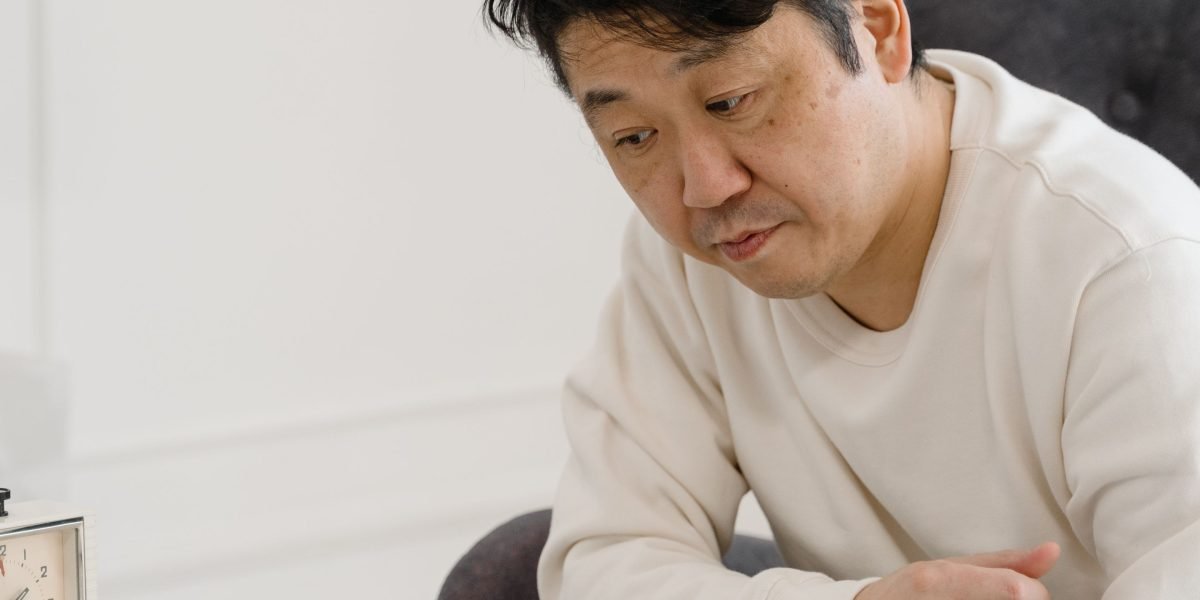 Capturing the intensity of making quick, informed decisions in a dynamic market environment.