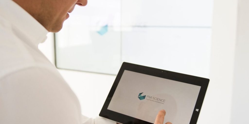 This guide helps AI founders, investors, and enterprise leaders choose and deploy AI customer management platforms in 2026 by cutting through market noise and f...