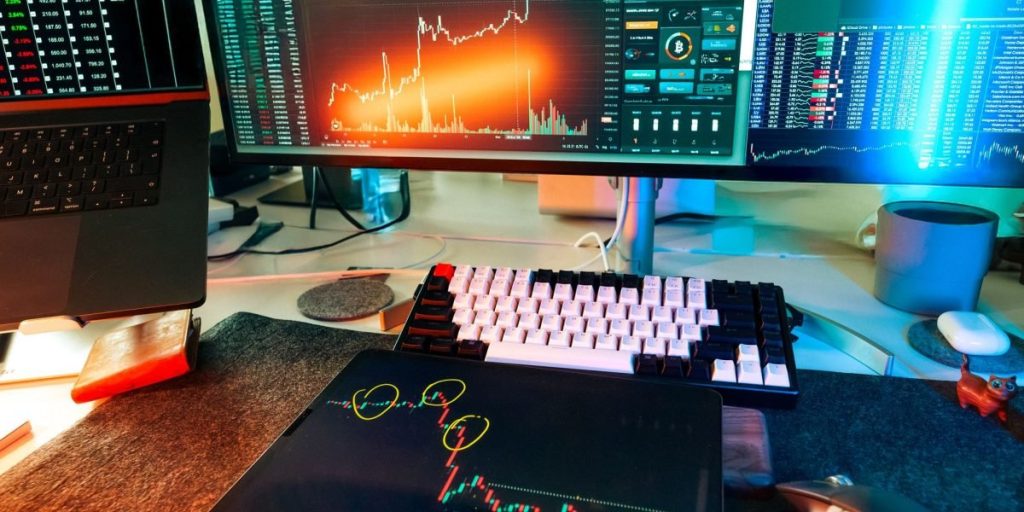 This article explains why tracking Bill Ackman — and similar large, activist investors — matters for AI founders and investors in 2026. It walks through what Ac...